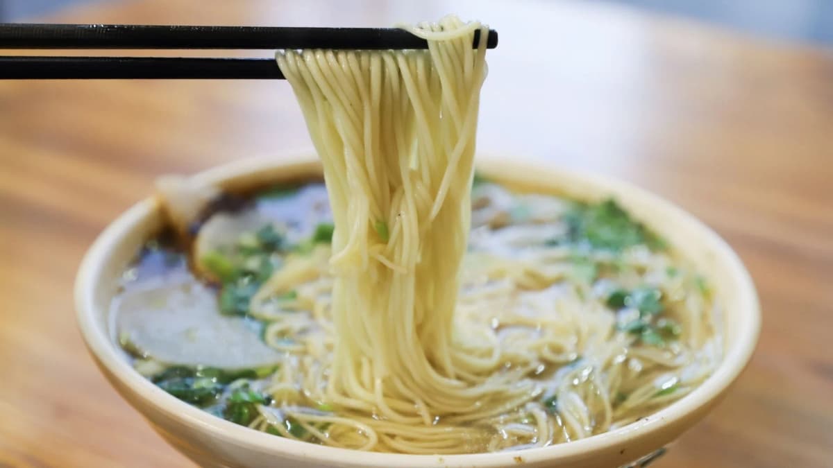 竹圍捷運站8間必吃美食推薦,來淡水馬偕時順便吃一圈吧
